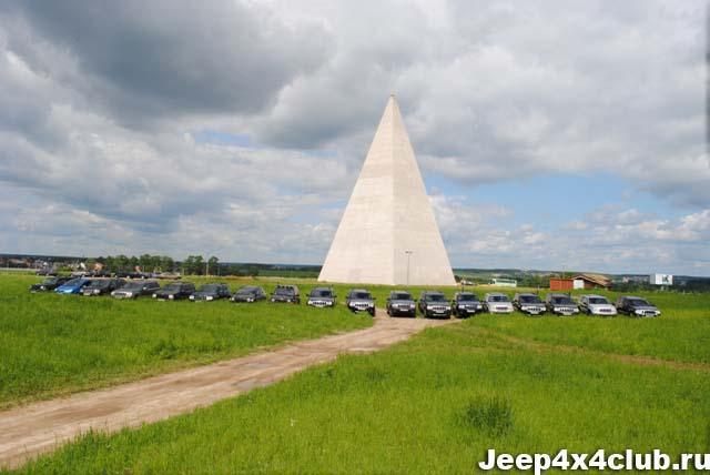 Jeep 4x4 club у пирамиды