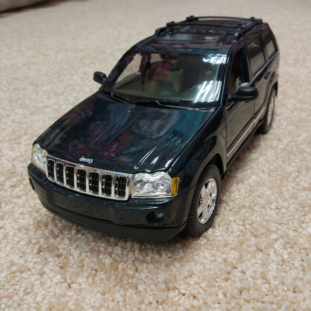 Масштабная модель Jeep Grand Cherokee