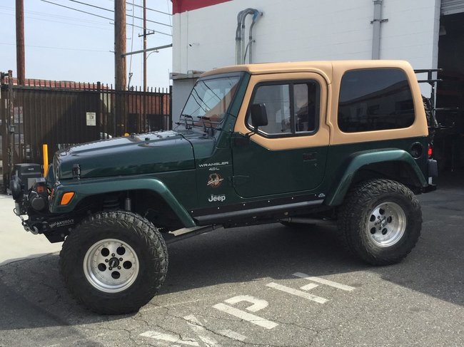 1999-wrangler-tj-2-piece-half-door-hardtop.jpg