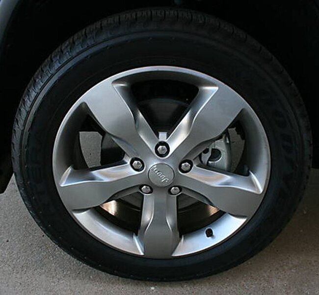 20-factory-grand-cherokee-wheel-51__58010.jpg