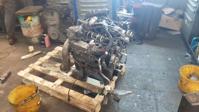 8 Двигатель бу.png