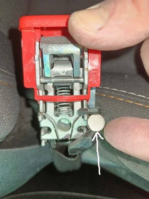 2.thumb.jpg.52f87a7011bf6ae75da7f9f37fefcbca.jpg